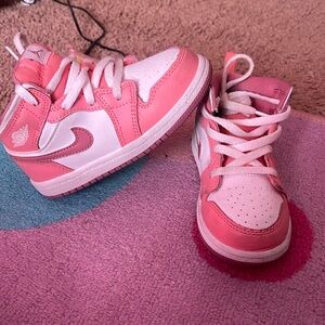 Worn toddler Jordan 1